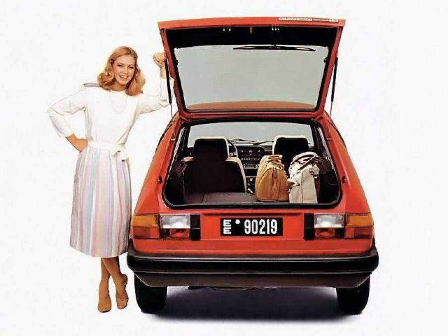 Багажник Alfa Romeo Alfasud 3-Door (901) 1981 года  (фото 6 из 6)